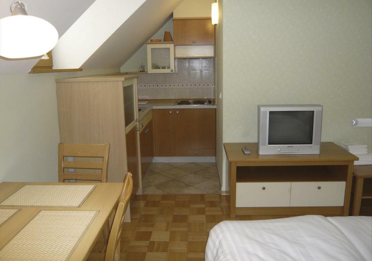 Apartmaji Hribar Pr'Ostank Kamnik Eksteriør billede